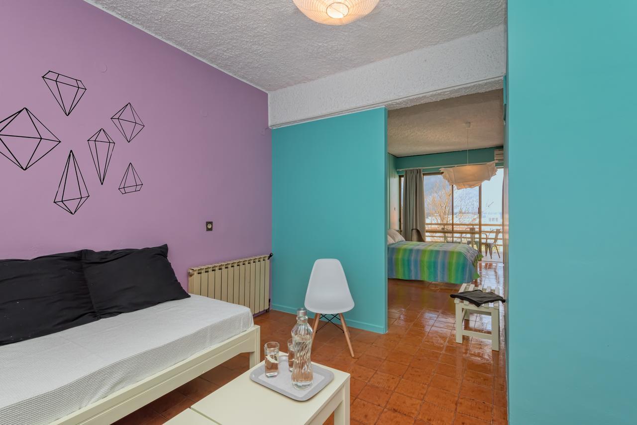 פלטניאס The Bongos - Socially Conscious Rooms, Part Of The Room Rate Goes To Charity מראה חיצוני תמונה