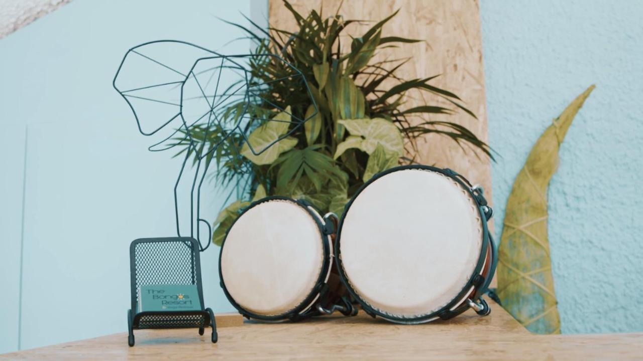 פלטניאס The Bongos - Socially Conscious Rooms, Part Of The Room Rate Goes To Charity מראה חיצוני תמונה